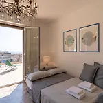Apartmán Guesthost - Lovely Sea View With Terrace And Balcony Poggio (Imperia)
