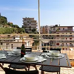 Guesthost - Lovely Sea View With Terrace And Balcony * Poggio (Imperia)