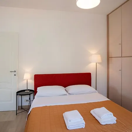 Guesthost - Lovely Sea View With Terrace And Balcony Apartment Poggio (Imperia)