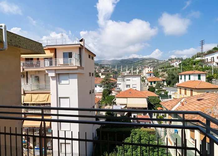 Guesthost - Lovely Sea View With Terrace And Balcony Apartment Poggio (Imperia)
